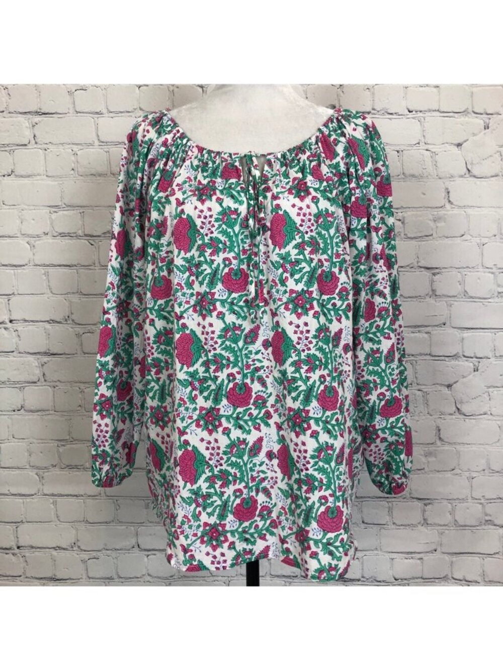 SZ Blockprints Hot Pink Padra Ida Top Size M White Floral